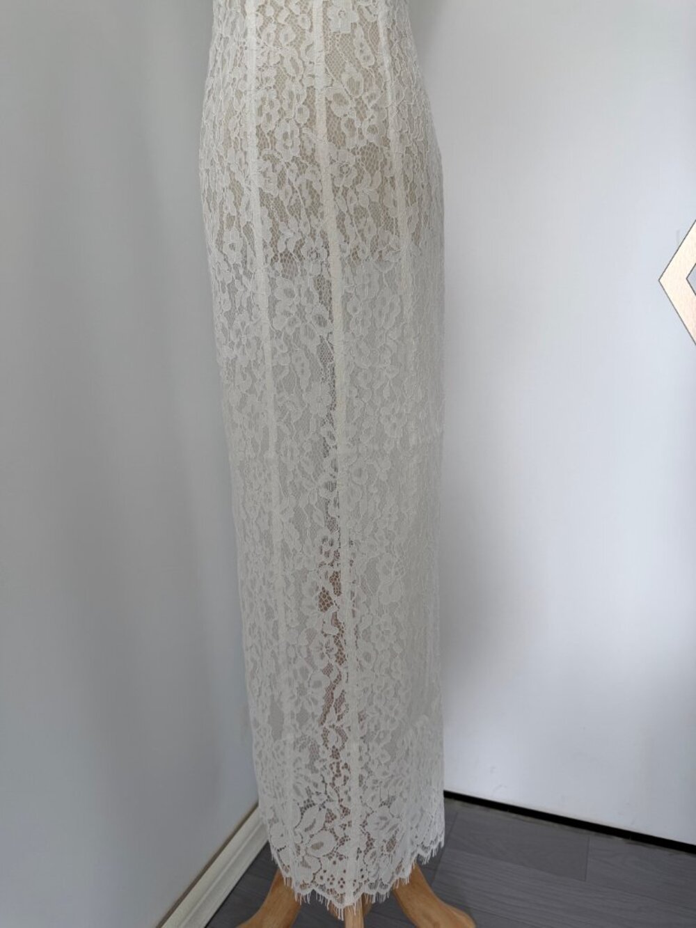 Women’s White Lace Midi Dress - Elegant Strappy Lace Midi - Picture 9 of 10